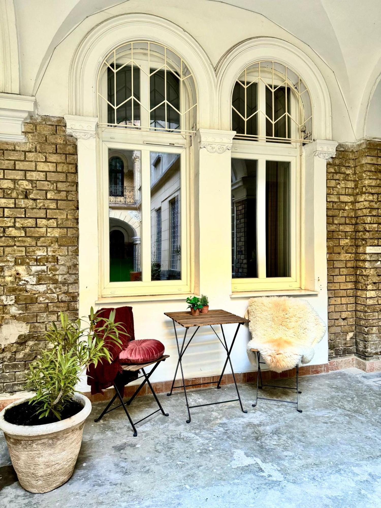 Stay At Liz Budapest Central Exterior foto